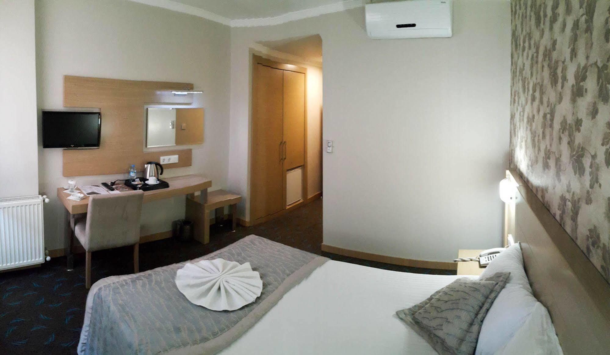 Otel Mutevelli คาสตาโมนู ภายนอก รูปภาพ